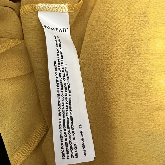 JustFab Yellow Ruffle Blouse M Tie Neck Long‎ Sleeve Boho Feminine Lightweight - Picture 5 of 11